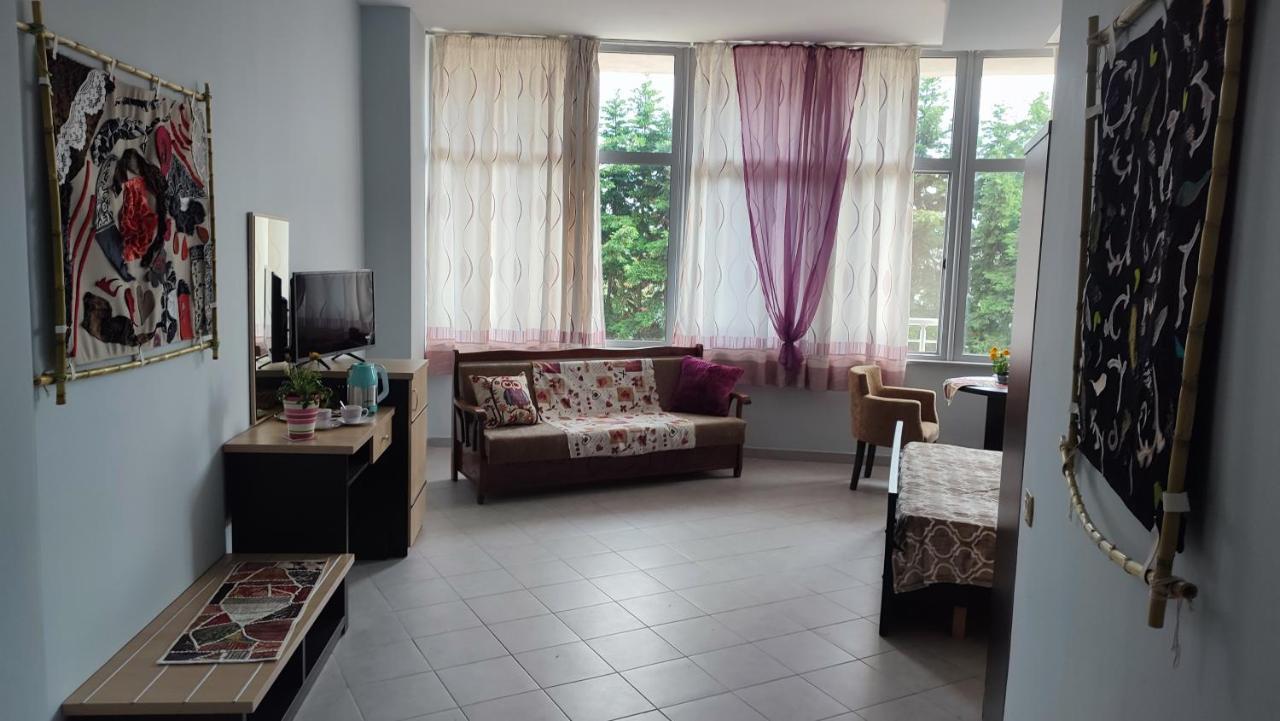 10 Apartmants Olimpia Mir Durrës Exterior foto